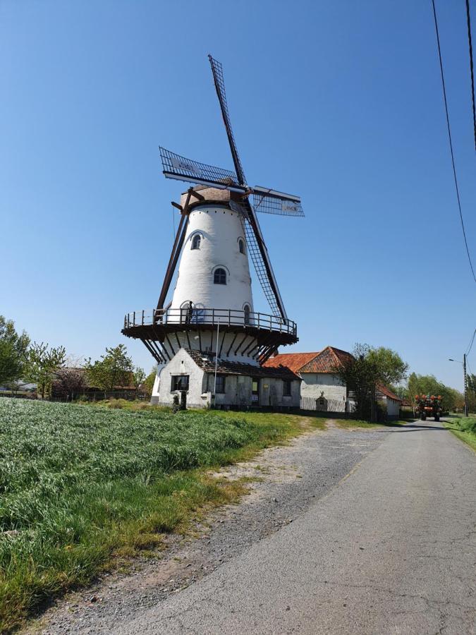 B&B Kanegem Onverbloemd Tielt Exterior photo