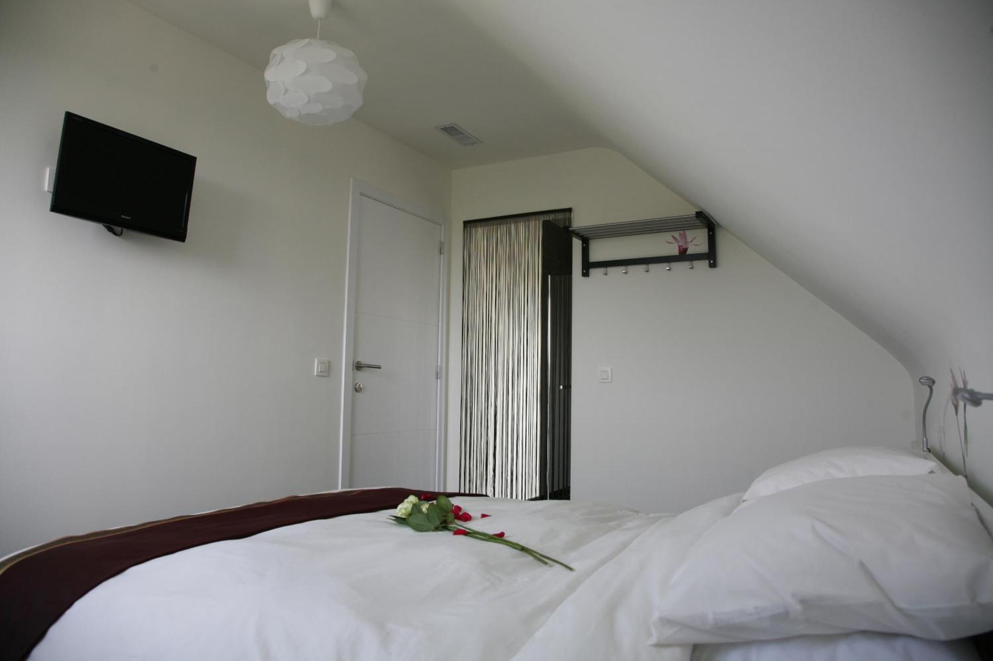 B&B Kanegem Onverbloemd Tielt Exterior photo